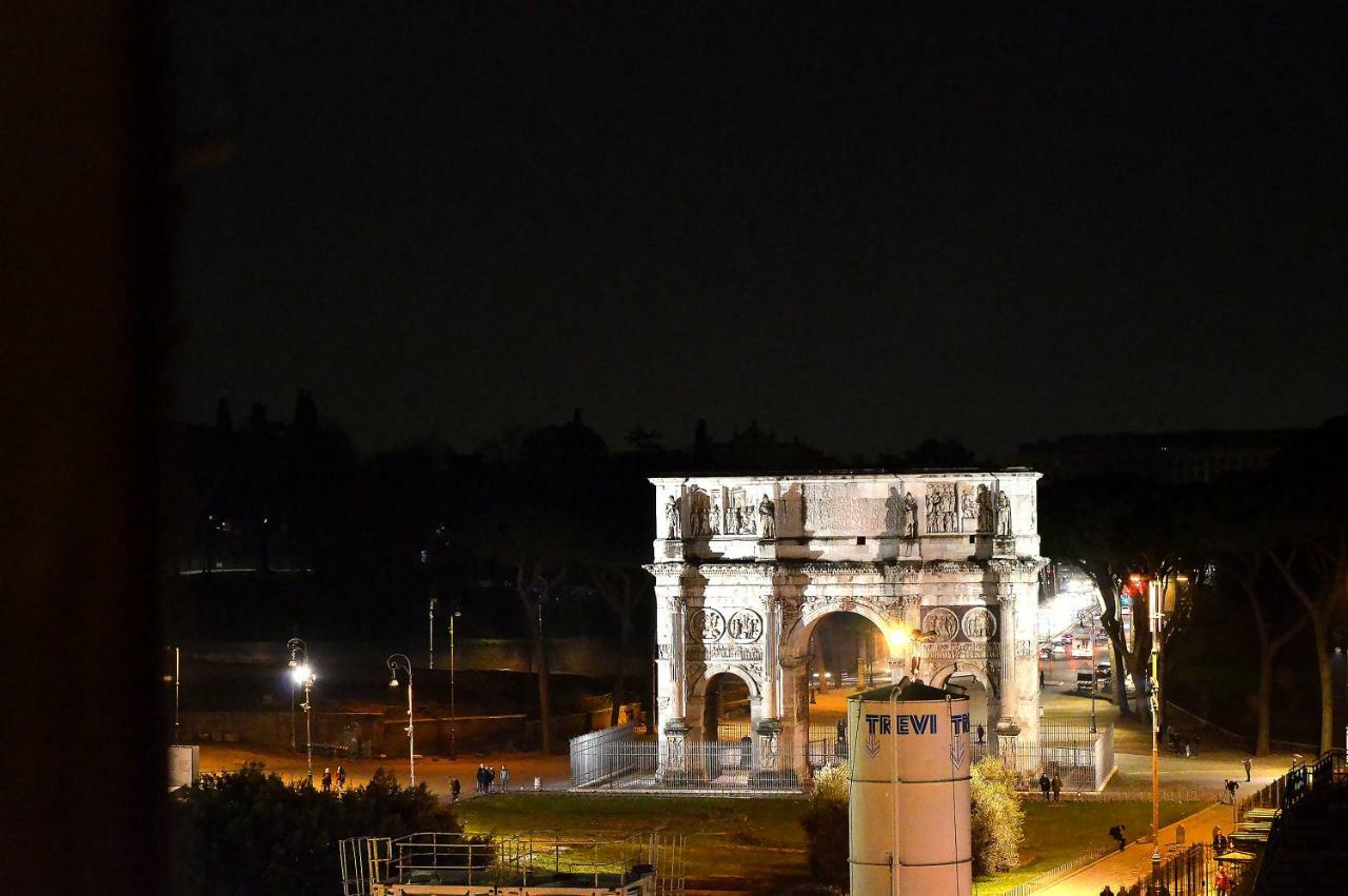 Balcony Colosseum View Roma